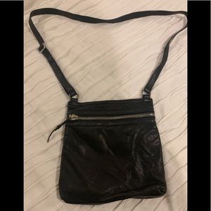 Margot leather crossbody bag